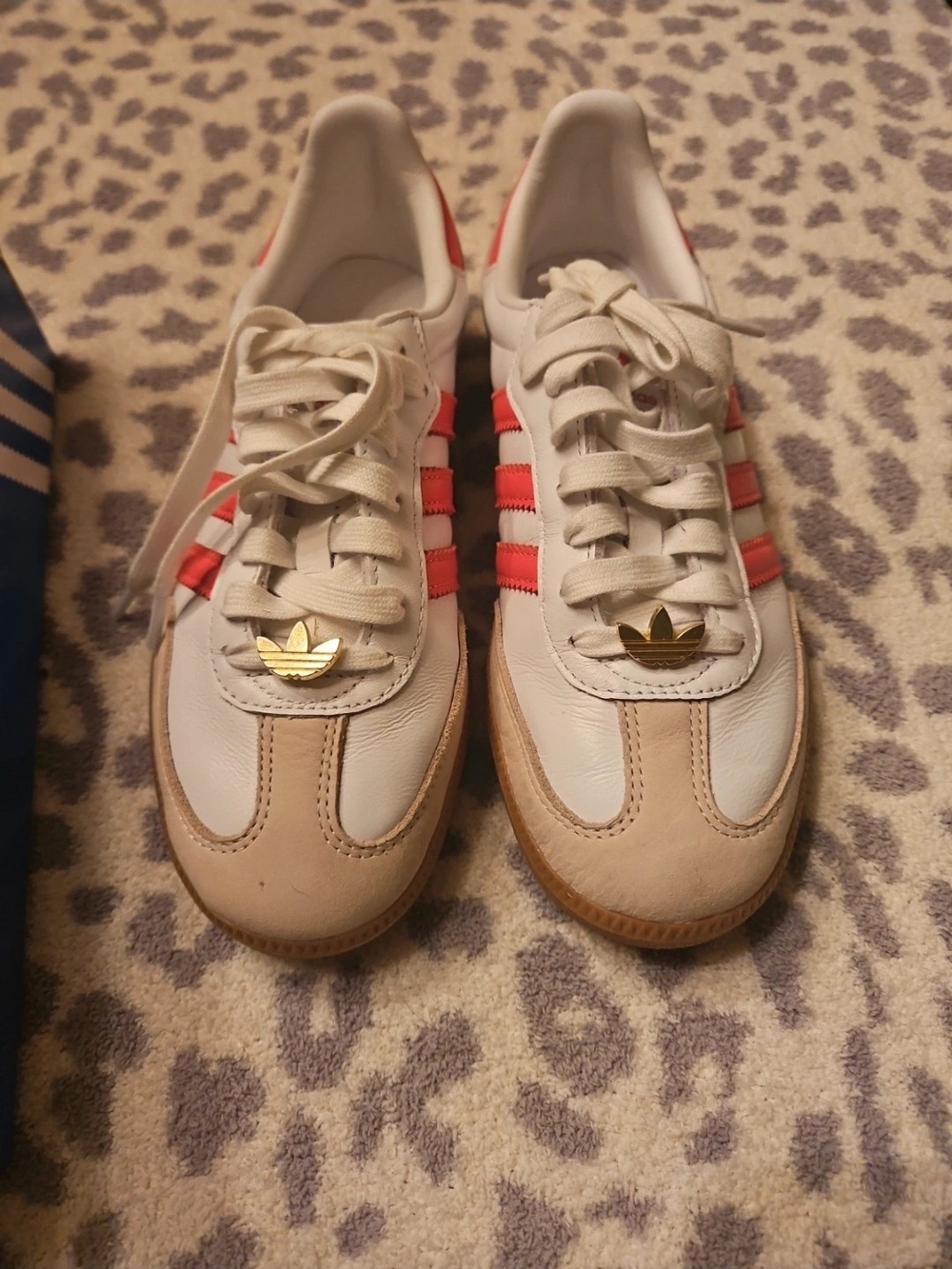 adidas Women's White Sneakers with Coral Stripes and Gold Trefoil
